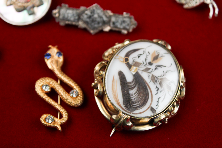 Antique jewelry