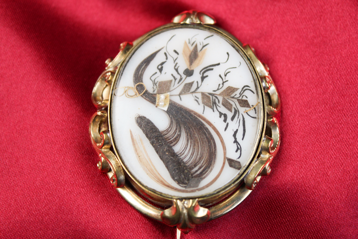 Victorian 10k Gold-Filled Hairwork Mourning / Sentimental Brooch