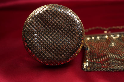 1930s Vintage Gold-Tone Metal Mesh Purse with Powder Compact, Mirror & Original Puff