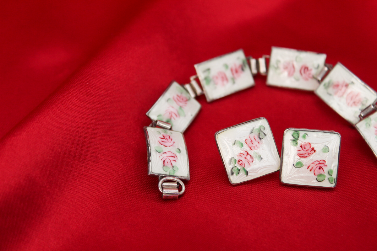 1930s Sterling Silver Guilloché Enamel Rose Bracelet & Earrings Set