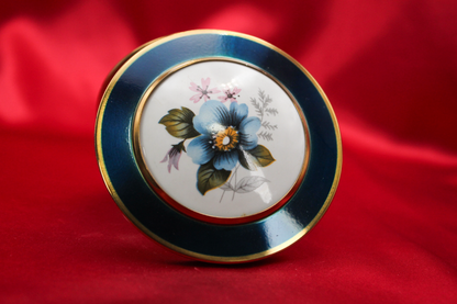 Unused 1950s Genuine Porcelain Floral Powder Compact