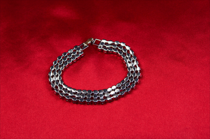 Vintage 1940s–1950s Rhodium-Plated Three-Row Rhinestone Bracelet – 7”