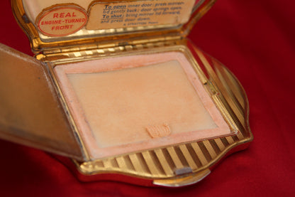Unused 1950s Stratton “Dial Your Own Initial” Compact