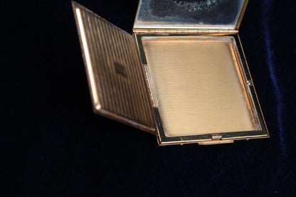 1940s Vintage Elgin American Powder Compact – Blue & White Floral Design