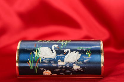 Stunning 1950s Swan Family Lipstick Holder